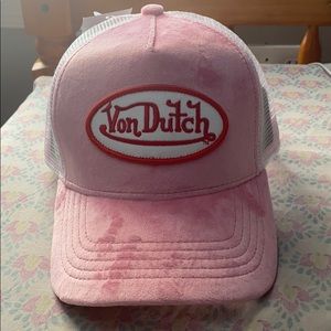VON DUTCH TRUCKER